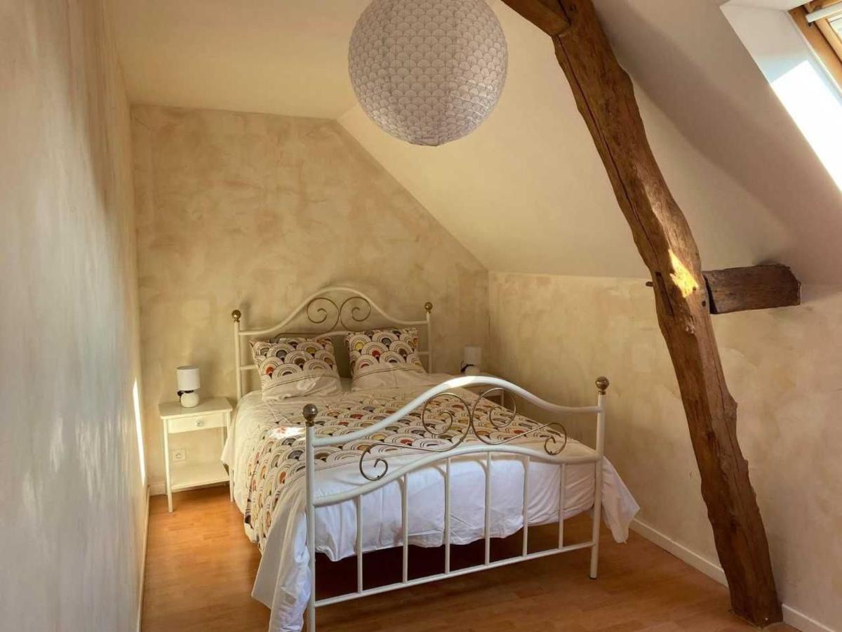 Maison De Village Avec Jardin, Parc Prive Et Box Fibre, Animaux Bienvenus, A 15 Min Du Mans - Fr-1-410-333 Mézières-sous-Lavardin Buitenkant foto